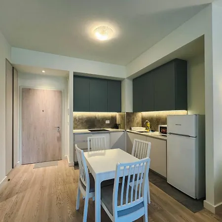 Waterfront Paradise Apartment *