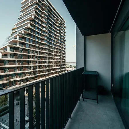 Apartment Waterfront Paradise *