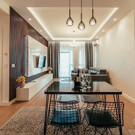 Waterfront Paradise Apartment